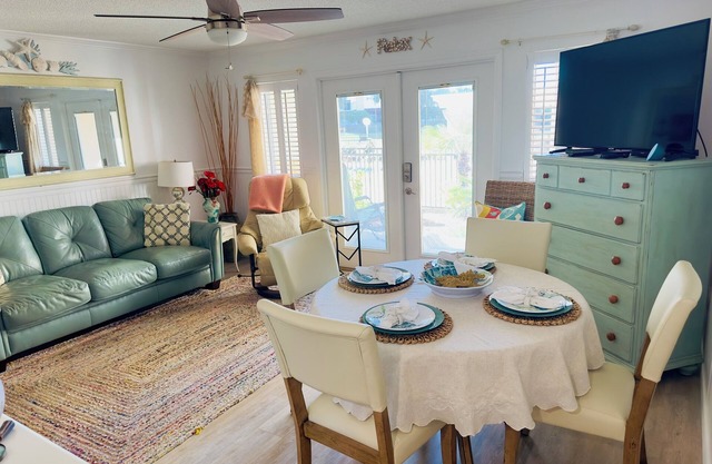Ruhig, gemütlich und praktisch; 1. Stock Beach Condo @ Perdido Key