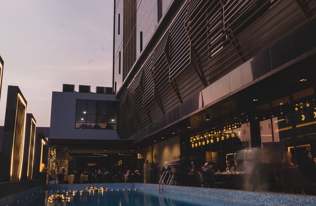 Grand Central Premier