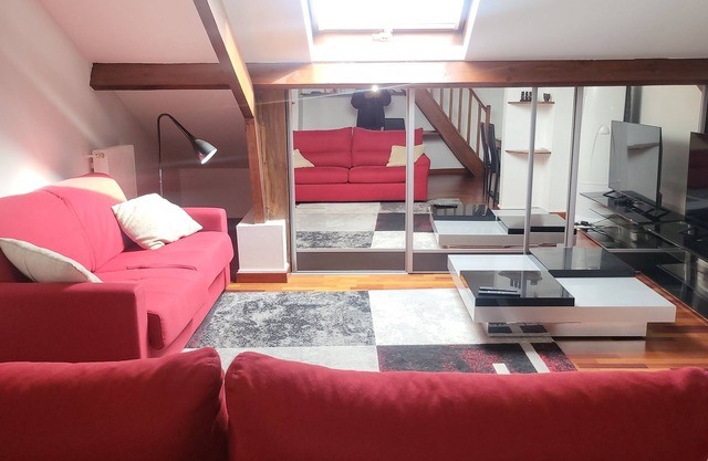 Grand Duplex Near Paris & RER A - 6 travellers