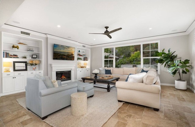 Grand Family Home in Carlsbad- Community Amenities