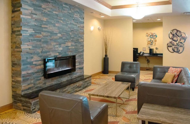 Grand Forks Lodge and Suites