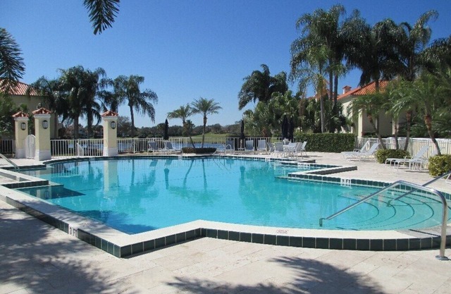 Grand Harbor Condo, Harmony Circle - Direct Golf Course View on the 1st Floor