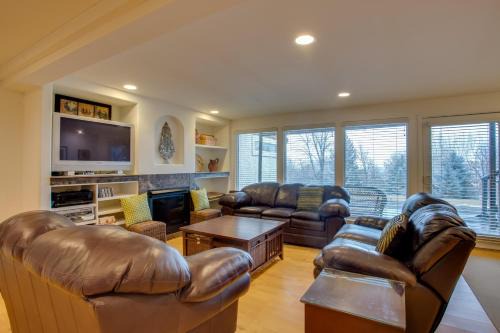 Grand Junction Abode about 2 Miles to Wineries and Golf!