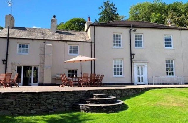 Grand Lake District Coastal Mews