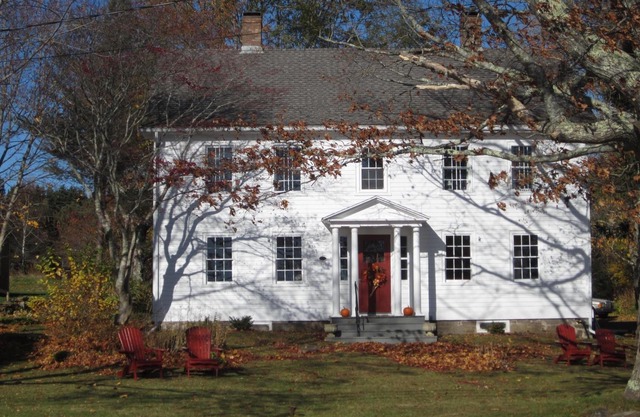 Grand Oak Manor Bed & Breakfast