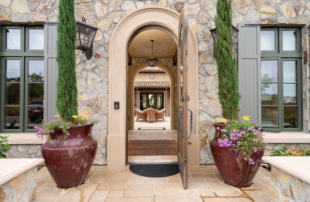 Grand Reserve Inn