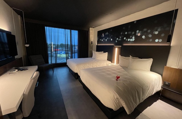 Grand Times Hotel Laval - Centropolis