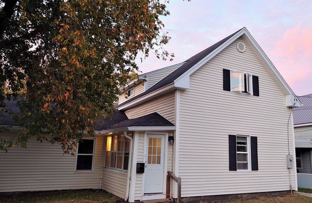 Grand Trunk Cottage - a home for all seasons!