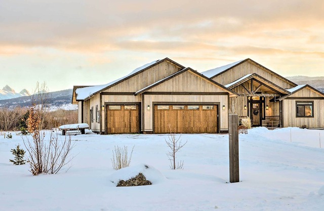 Grand Victor Getaway w/ Teton Mountain Views!