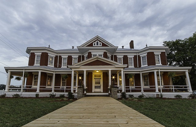Grand Victorian Inn