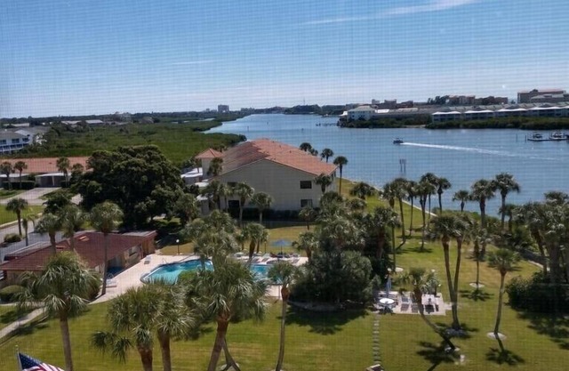 GRAND VIEWS of the INTRACOASTAL and GULF of MEXICO, furnished, waterfront condo.