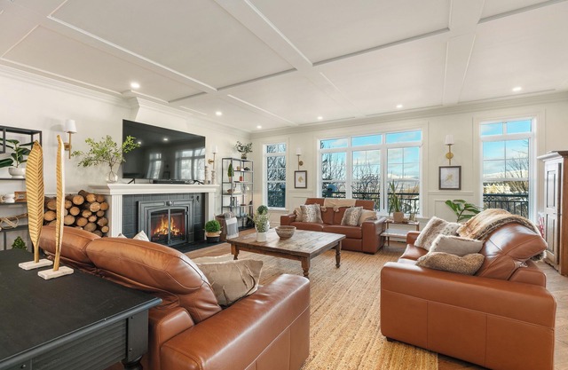 Grande Maison Luxueuse au Pieds de Bromont