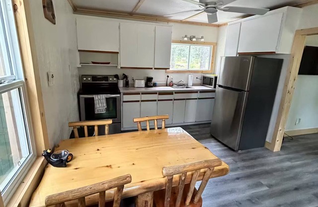 Granite Lake 2 Bedroom Cabin
