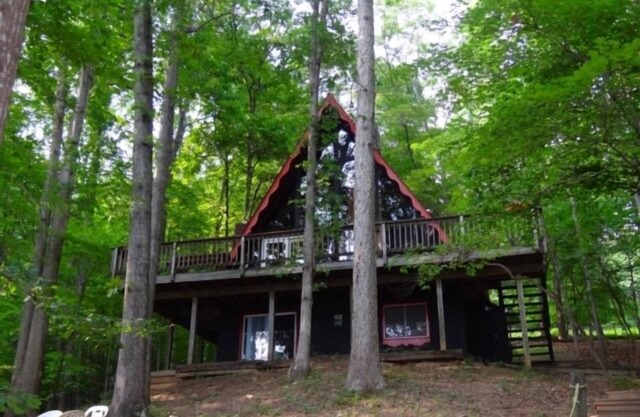 Granny's Retreat: Wifi, A-Frame Chalet, Great View.