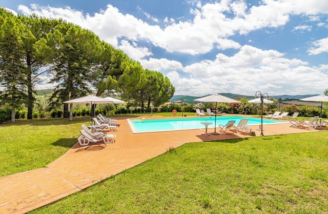 Grano Family Apt shared Pool Volerra, Pomarance, Italy