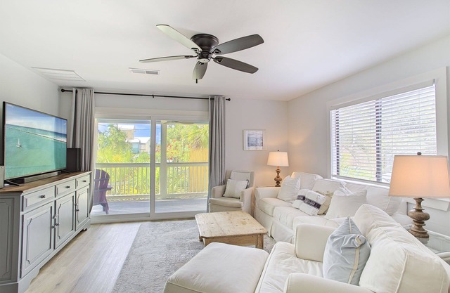 Grayton Beach Villas 101 - Scenic 30A, Steps to the Sand, Walk to Red Bar!
