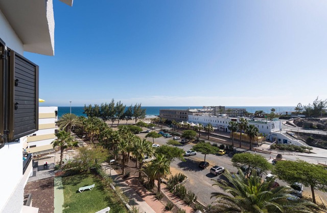 Große Wohnung in Playa de San Agustín.