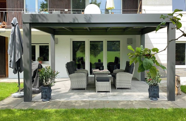 Tolles Apartment mit großer überdachter Terrasse