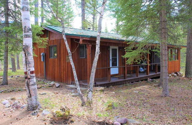 Great Cabin - bekommen eigenen Strand & Dock! Perfekt für Glacier Nationalpark Urlaub!