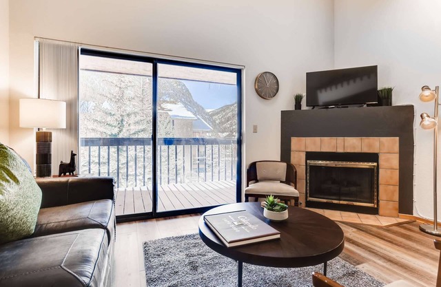 Gran valor en Frisco, cerca de senderos, monte. Vistas reales, casa club con parrilla, piscina y jacuzzis