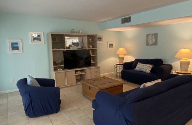 Great Harbour Cay Marina Townhouse