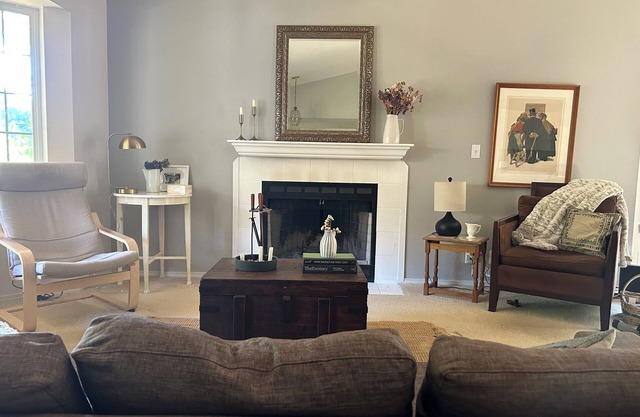 Great home for a perfect “Get Away” in beautiful Gig Harbor.