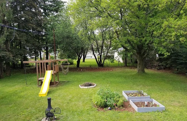 Great House in Charlottetown Close to Everything