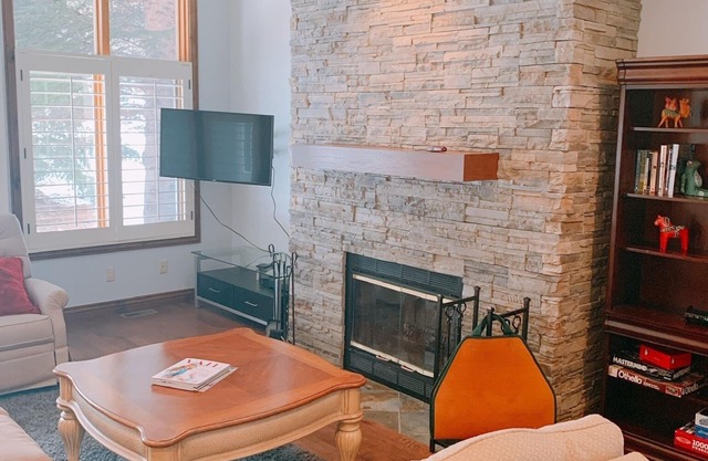 Familienfreundliche geräumige 3 Bdrm Wohnung in Edwards, CO