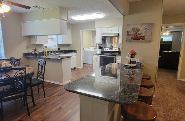 Great location to watch the April Eclipse! Country Home located on working ranch