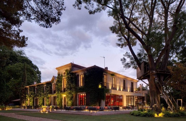 Splendid Wine Estate in Carcassonne, 15 minutes walk from the medieval city