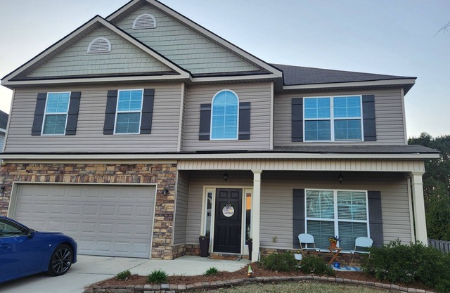 Great Master's retreat. 4 bedrooms. 11 miles from Augusta National