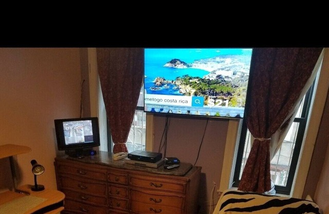 Great place in bkln large room