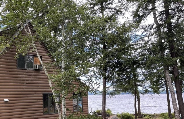Great Pond Waterfront: Hundefreundliches Haus in der Nähe des Colby College