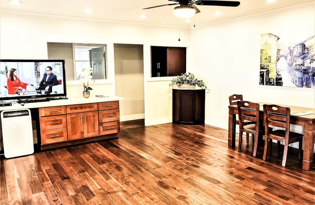 Great Price! 1000sf Gated New House Steps from Waimanalo Beach