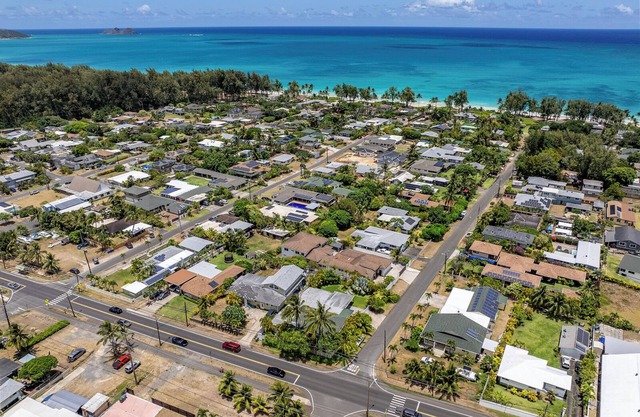 Great Price! 2000sf 3 bedroom 3 bath Gated New House Steps from Waimanalo Beach