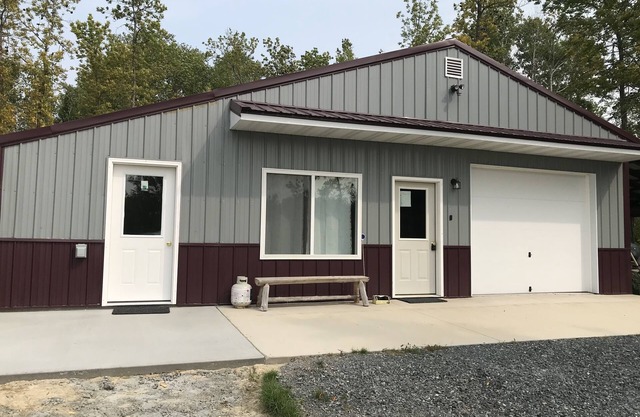 Great remote cabin perfect for sporting enthusiasts!