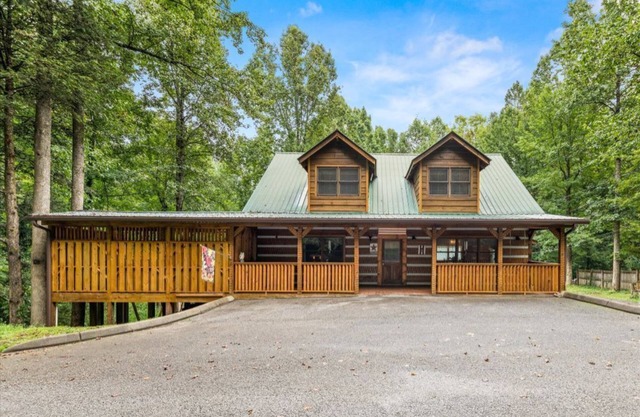 Great Smoky Mountain Family Get Away