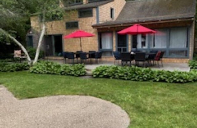 2 Haus Compound Umgebung in-Boden-Pool