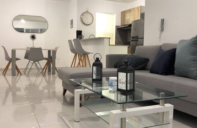 GREAT VIBRANT AND CONVENIENT LOCATION This place is easy to access.