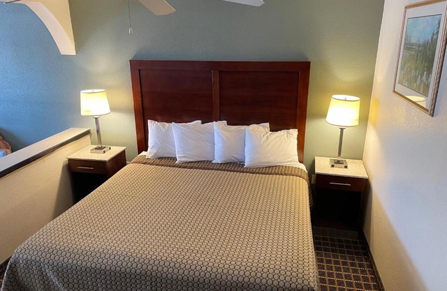 Great Western Inn & Suites