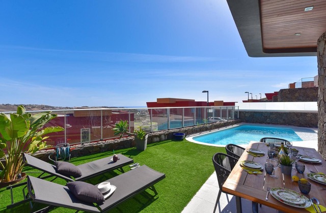 Green 21 Salobre by VillaGranCanaria