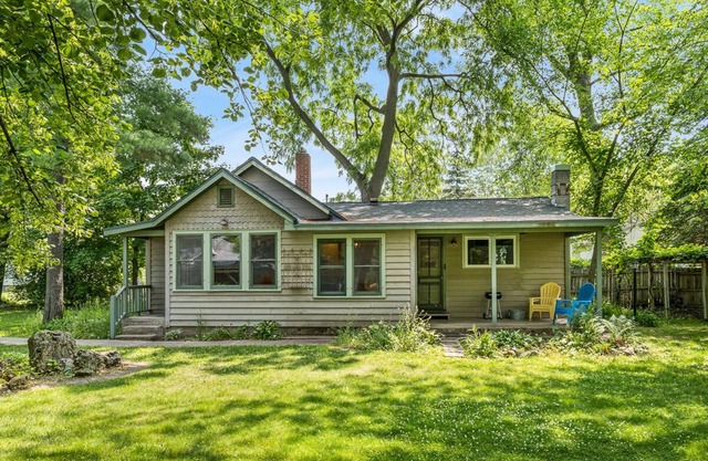 Green Lake 2 Bedroom Home