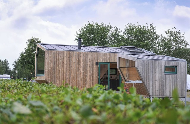 Green Tiny House Connect 4 mit Sleep Space – dein Rückzugsort an der Nordsee