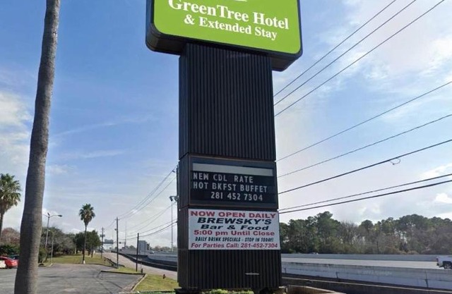 GreenTree Hotel & Extended Stay I-10 FWY Houston, Channelview, Baytown