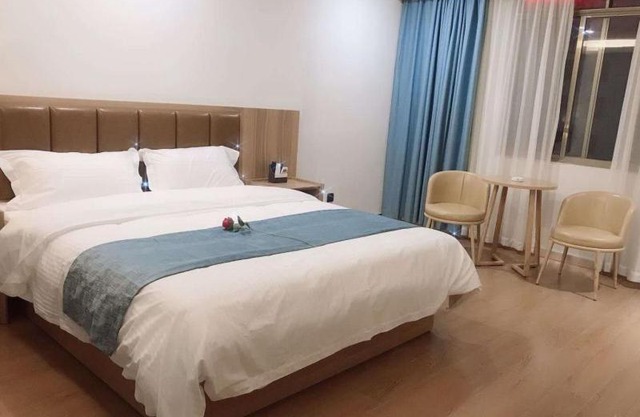 GreenTree Inn Guangdong Zhanjiang Donghai Island