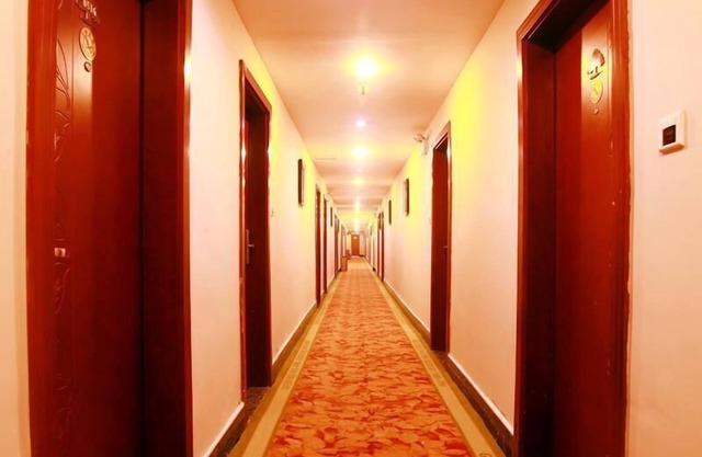 GreenTree Inn JiNan Bus Terminal Station Express Hotel
