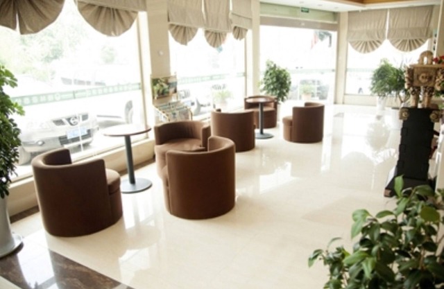 GreenTree Inn Lianyungang Guanyun Wenzhou Shangmaocheng Express Hotel