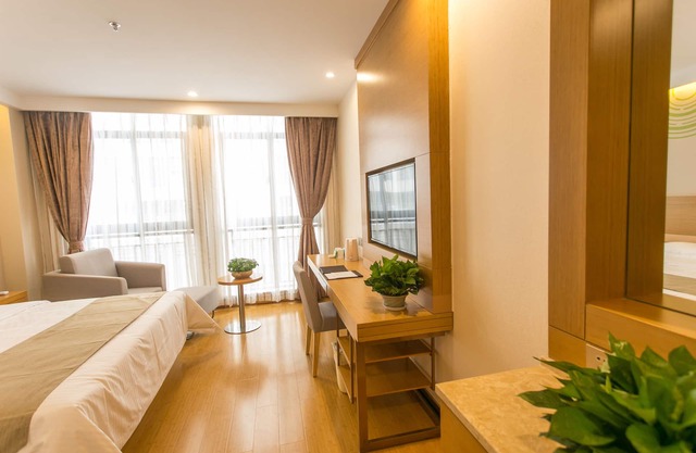 GreenTree Inn Suzhou North Zhongshan Road Weiye Yingchun Plaza Business Hotel