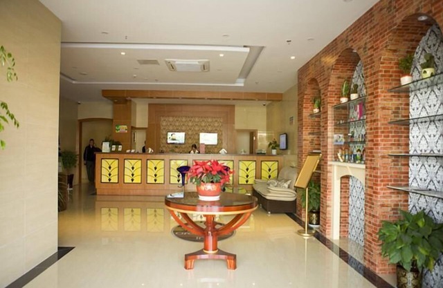 GreenTree Inn Suzhou Taiping Town High-speed North Station Express Hotel