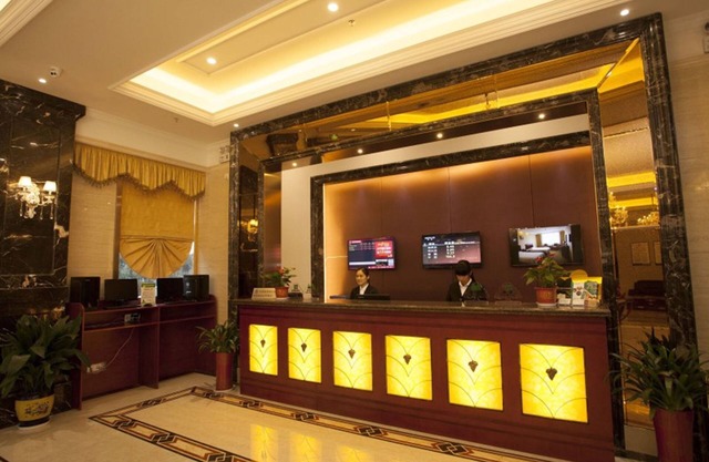 GreenTree Inn TaiZhou JingJiang RenMin S Road ZhongXu Road Business Hotel